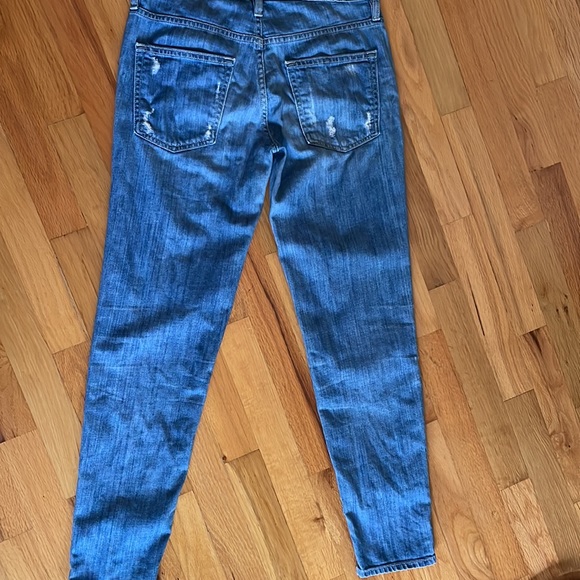 Vince Mason relaxed rolled distressed jeans - Picture 6 of 12